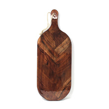 Load image into Gallery viewer, Walnut Wood Chic Cheese Board