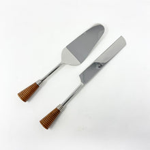 Load image into Gallery viewer, Wooden Cake Knife Set