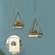 Load image into Gallery viewer, Pyramid Terrariums Big