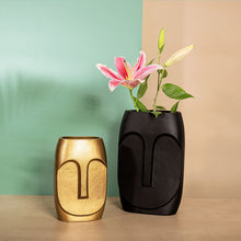 Load image into Gallery viewer, Face Vase Gold
